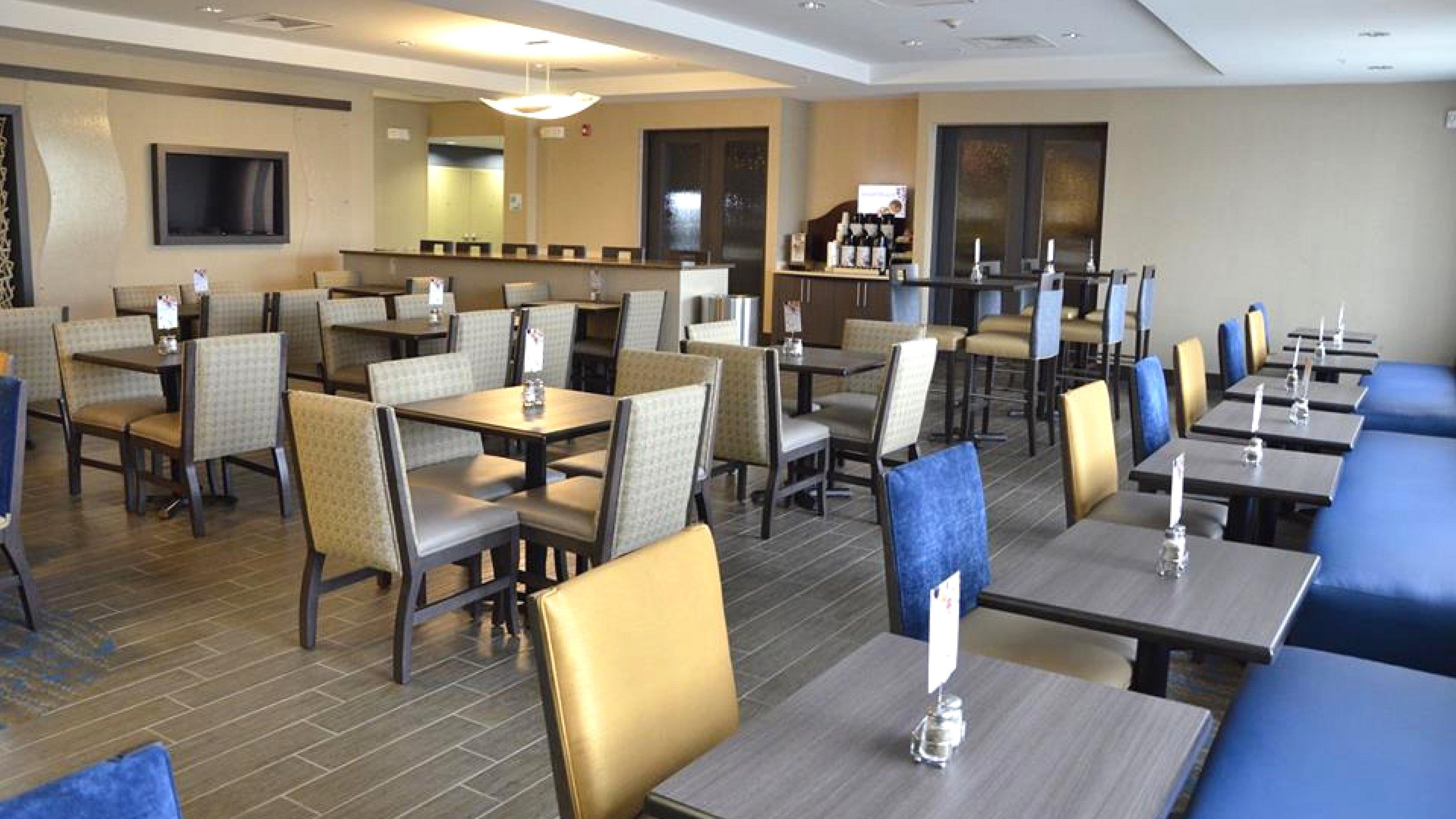 Holiday Inn Express Hotel & Suites Goldsboro - Base Area By Ihg Ngoại thất bức ảnh