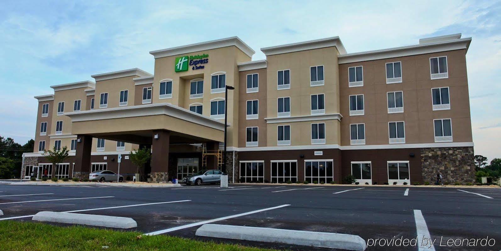 Holiday Inn Express Hotel & Suites Goldsboro - Base Area, An Ihg Hotel Ngoại thất bức ảnh